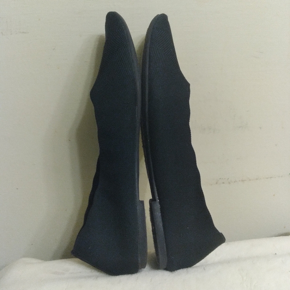 Sketchers Black Women's Flats Size 8 - Picture 4 of 12